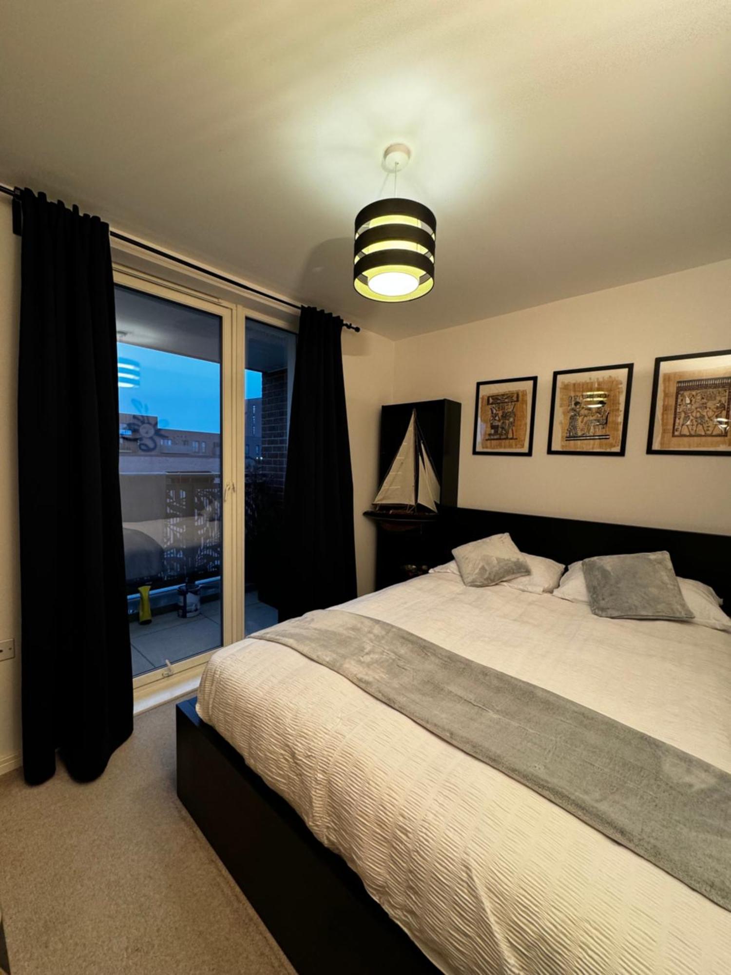 Appartement Entire Flat Custom House