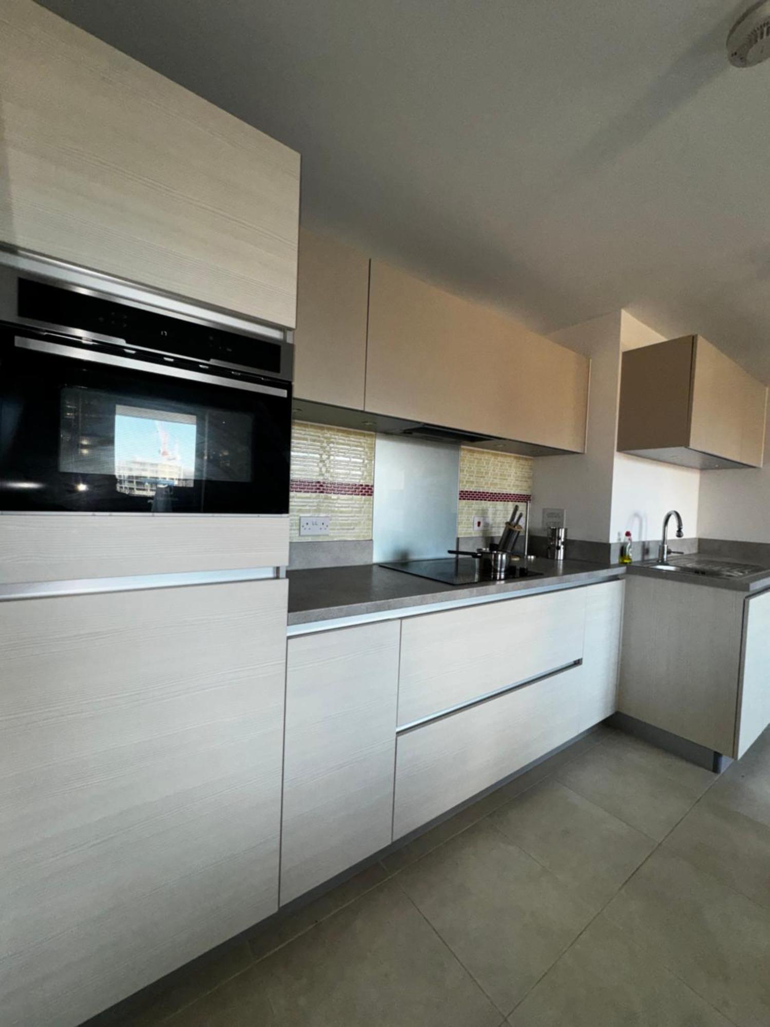 Appartement Entire Flat Custom House